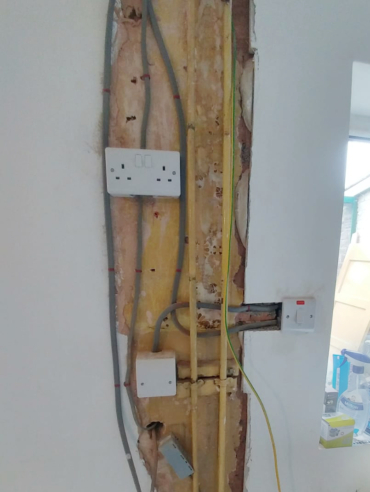 Electrical wiring in a kitchen